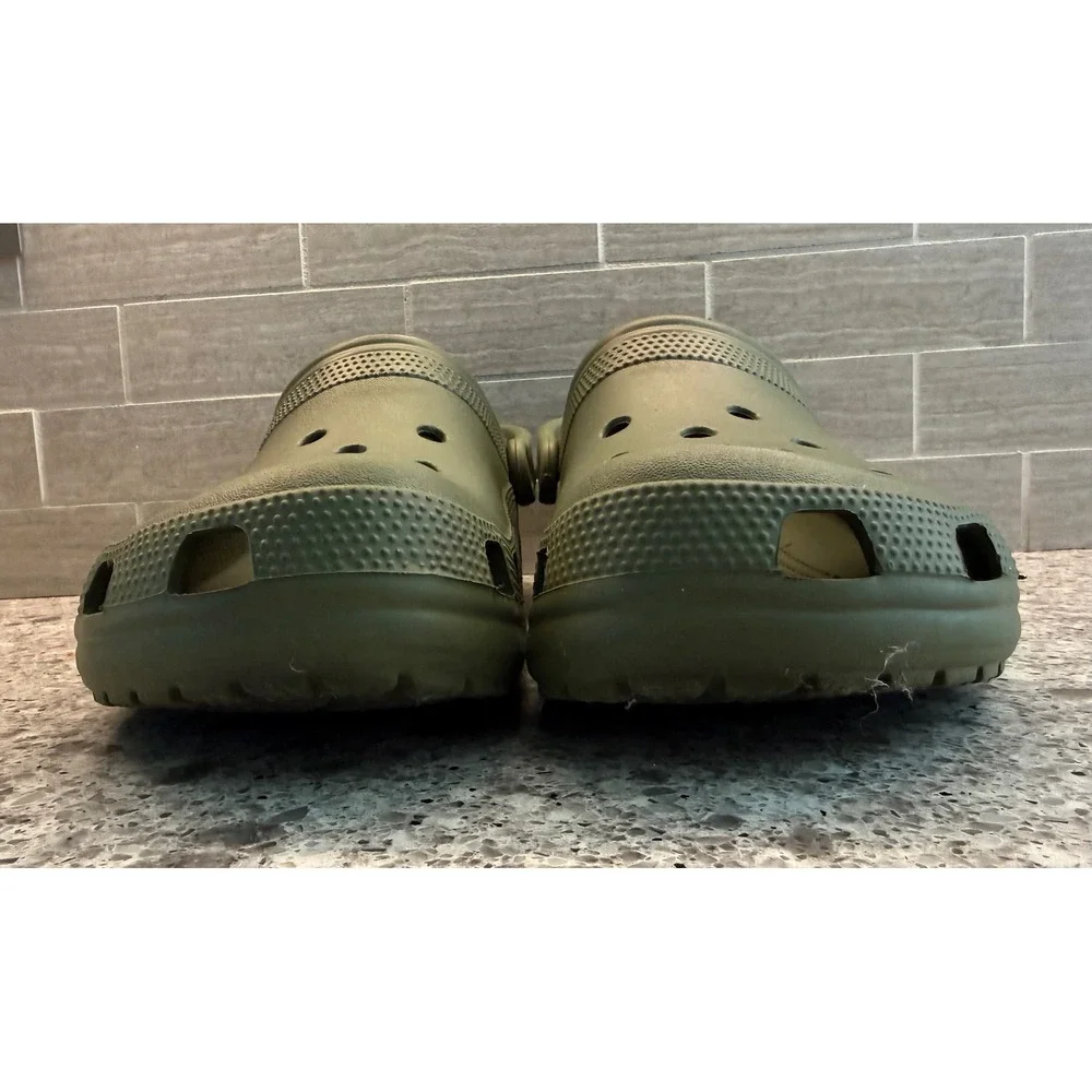 CROCS brand item
